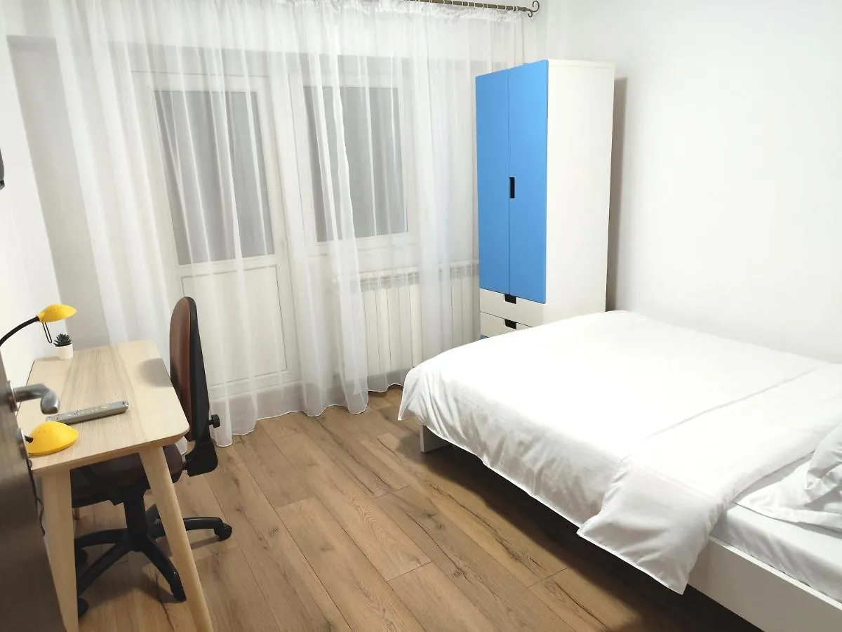Platinum Apartment - Apartament Cu 3 Camere, 2 Dormitoare, 2 Bai, Bucatarie Complet Utilata, 2 Balcoane Bucureşti